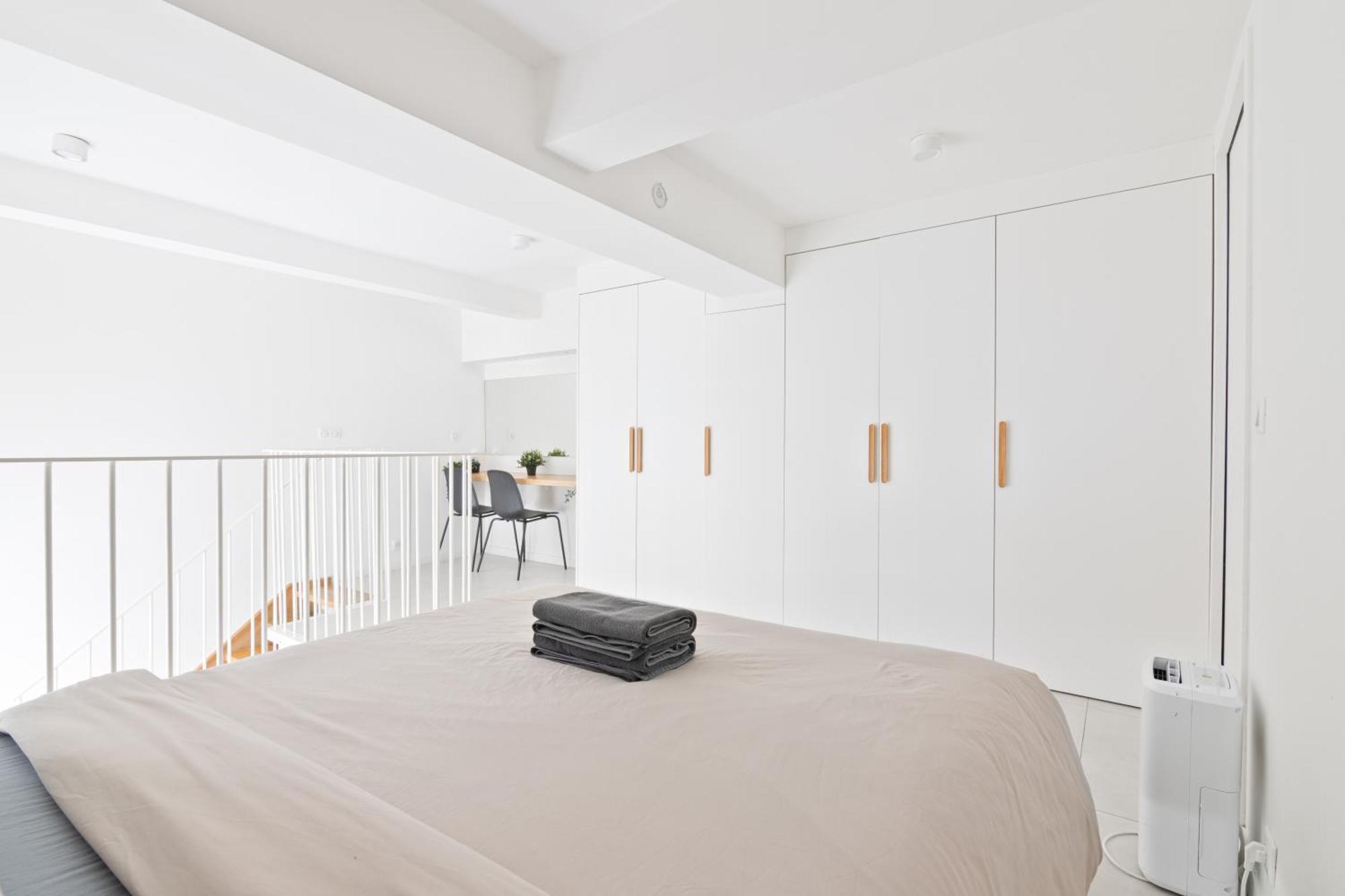 Luxurious Mezzanine Quartier Tour Eiffel Appartement *